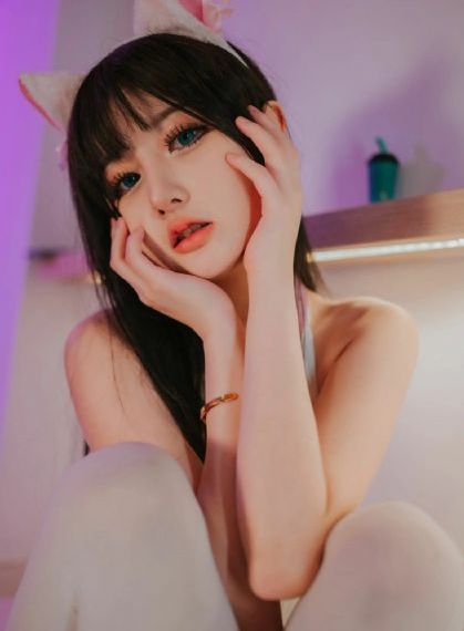欧美复古上衣女_蓝光高清迅雷在线观看