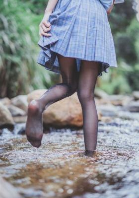欧美风格海报背景_DVD全集在线观看