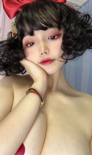 国产奔驰350价格表_超清手机免费观看完整